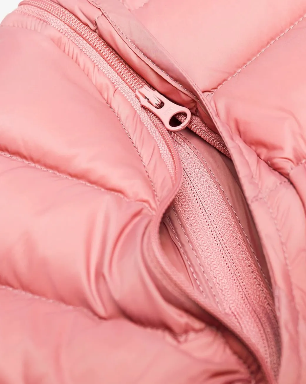 Aery Light Down Jacket